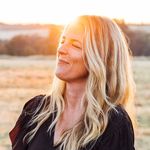 nicole derkson trustpilot